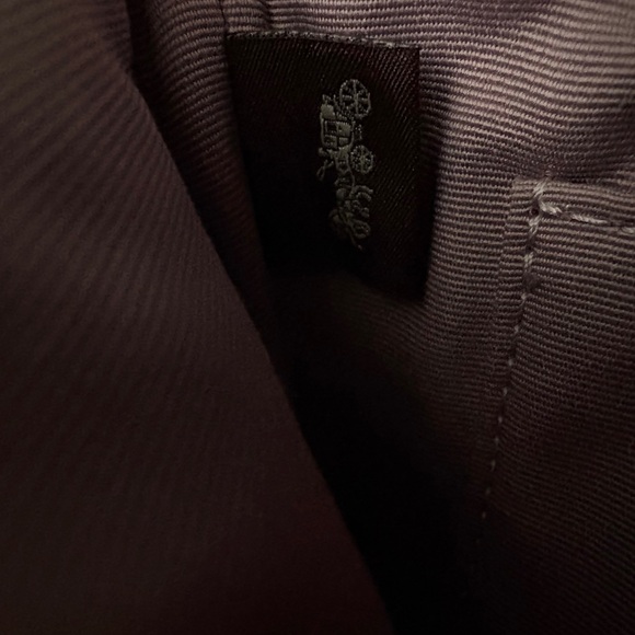 Coach Pastel Lavender Signature Debossed Leather Large Zip Wristlet Wallet NWT - Picture 7 of 9